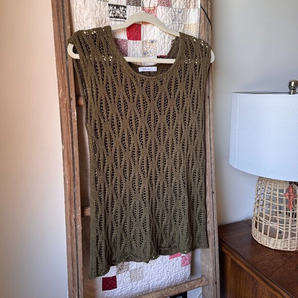 Reitmans Crewneck Crochet Tank Top - Picture 2 of 8